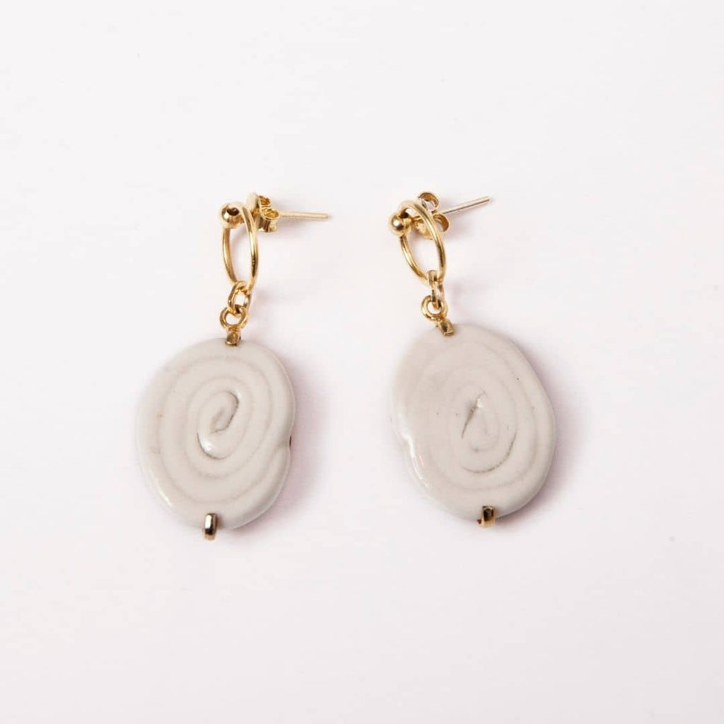 Pendientes "Colección espiral" blanco