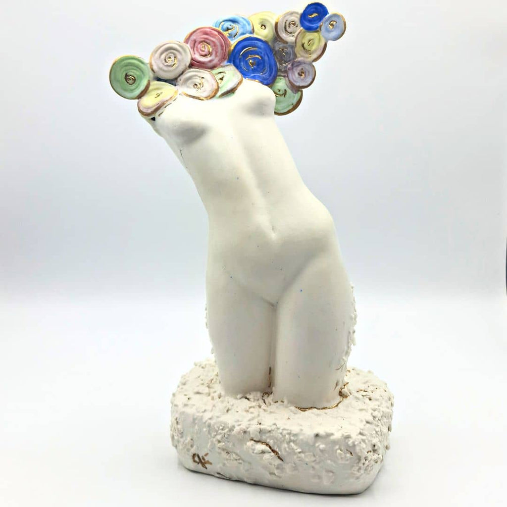 Escultura torso femenino "La dualidad de la Mujer"