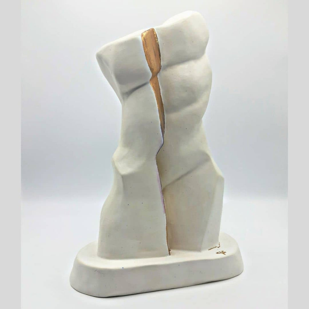 Escultura masculina "El Guerrero"