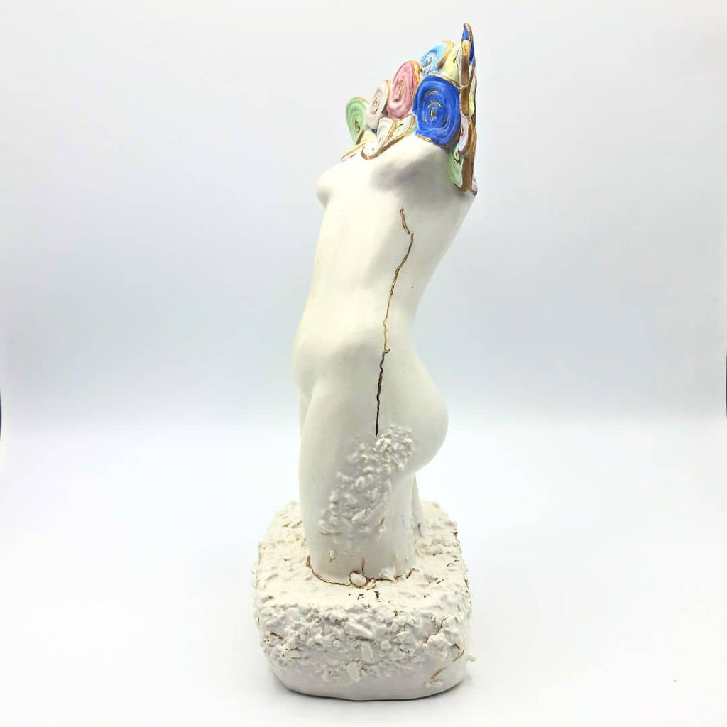 Escultura torso femenino "La dualidad de la Mujer"