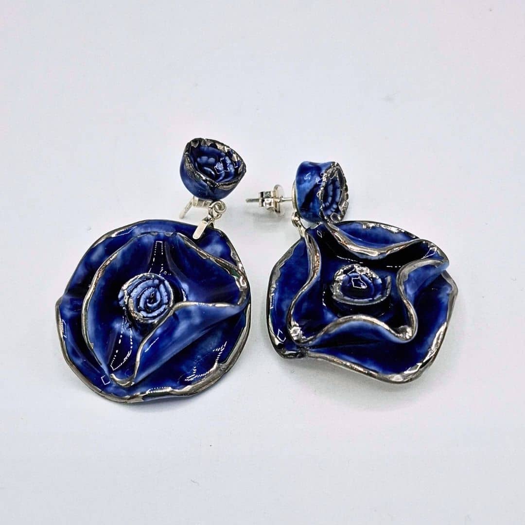 Pendientes de porcelana Azul y plata "Colección Clavel"