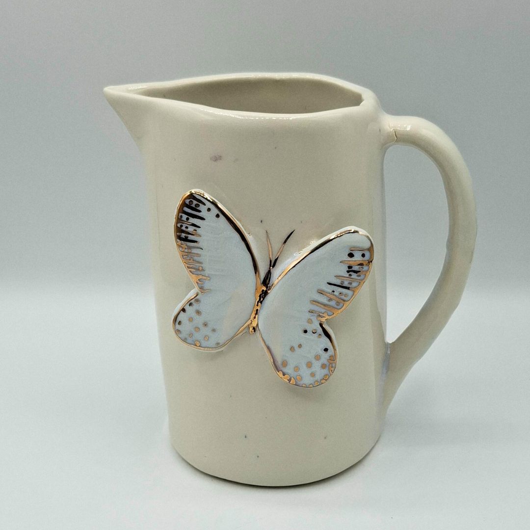 Jarra de porcelana " Colección Mariposa Oro"