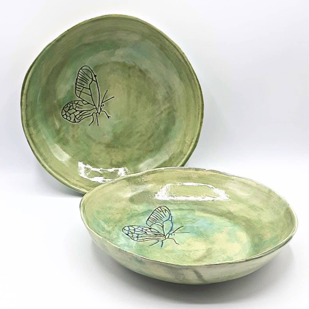 Plato de gres "Colección Mariposa verde"